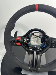 <span class=keywords><strong>Volant</strong></span> modifié <span class=keywords><strong>M</strong></span> Performance en fibre de carbone et cuir, design mixte pour les modèles <span class=keywords><strong>BMW</strong></span> série F, <span class=keywords><strong>1</strong></span>, 3, 5, 7 et X - Product Image 3