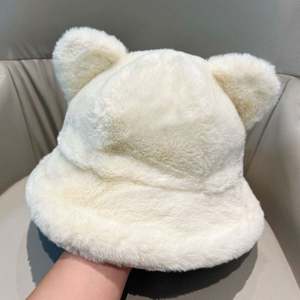 Sombrero de Pescador de Felpa Suave con Orejas de Gato y Oso, Estilo Casual de Dibujos Animados para Invierno - Product Image 4