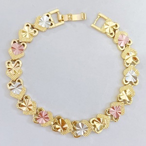 Accesorios de Moda JML Pulsera Tricolor de Alta Calidad Bañada en Oro de 14K con Dije de Corazón a la Moda Joyería Exquisita Popular - Product Image 3