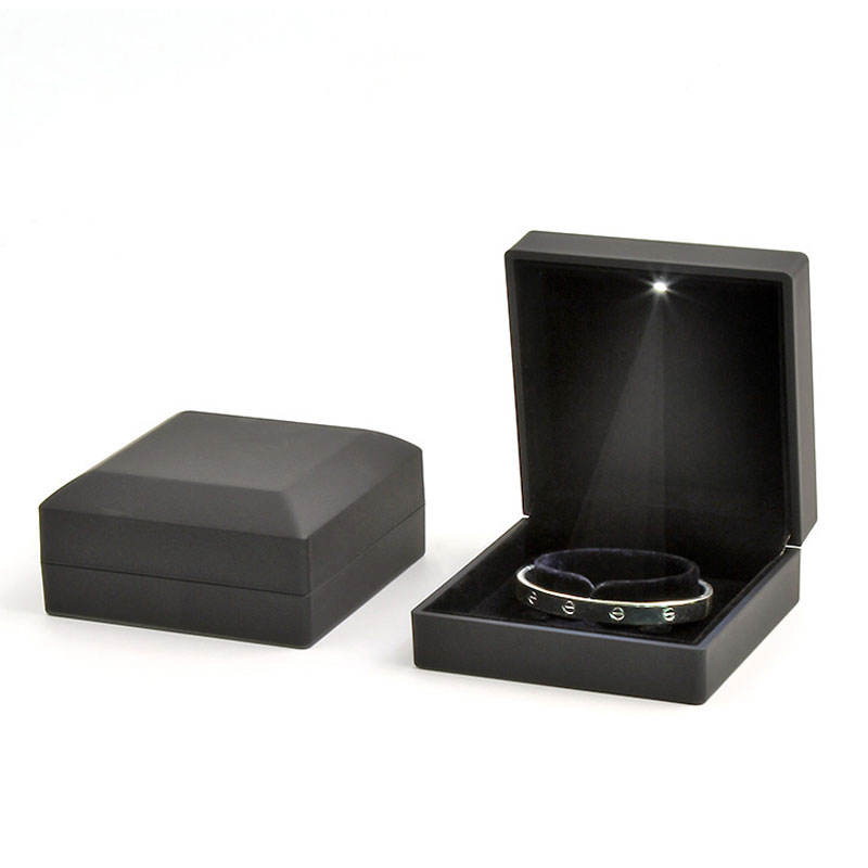 Caja de pulsera negra