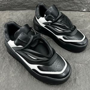 Zapatillas Casuales de Diseño con Parte Superior de Malla de Nailon, Suelas Griegas Gruesas, Triple Negro, Blanco, Multicolor, Transpirables, para Otoño y Primavera - Product Image 1