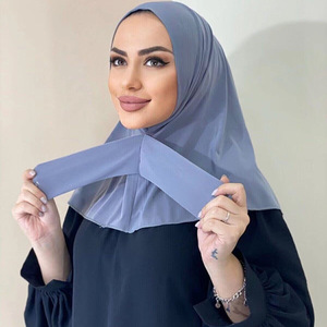 Hijabs instantanés Amira à boutons <span class=keywords><strong>pour</strong></span> femmes musulmanes, très vendus, respirants, en jersey, ajustables, à nouer <span class=keywords><strong>dans</strong></span> <span class=keywords><strong>le</strong></span> <span class=keywords><strong>dos</strong></span>, unis - Product Image 3