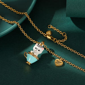 Collana con Ciondolo a Forma di Cane in Smalto 3D, Gioiello Dipinto a Mano con Fiocco, <span class=keywords><strong>Alfabeto</strong></span> e Cuore per Donne - Product Image 4