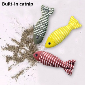 Commercio all'ingrosso di lino pesce erba gatta giocattolo interattivo per animali domestici giocattolo da masticare erba gatta peluche moto gatto giocattoli - Product Image 2