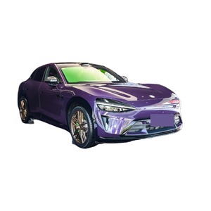 Nuova Auto Elettrica EV ad Alta Velocità 240 Km/h, 5 Porte, 5 Posti, SUV YU7 - Product Image 1