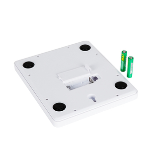 จอ <span class=keywords><strong>LCD</strong></span> แบบพกพาเครื่องชั่งน้ำหนักสัตว์เลี้ยงสำหรับสัตว์เล็กอเนกประสงค์พร้อม Accuracy-1g สูงรองรับการปรับแต่ง OEM - Product Image 5