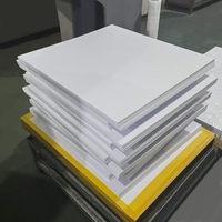 Film plastique professionnel personnalisé en gros 4 * 8ft rouleau de feuille de PVC blanc brillant rigide opaque