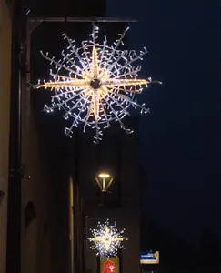 Noel yıldız patlaması ışık dekorasyonu sokak ışık direği