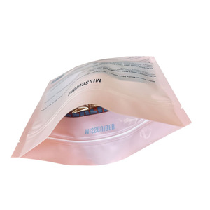 Kantung Berdiri Matte Cetak Kustom Kantung Plastik Kemasan Kabut Tubuh Mylar dengan Kunci Zip - Product Image 3