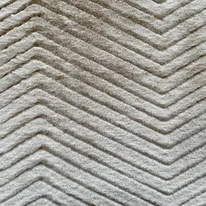 Couverture de canapé rembourrée en fausse fourrure à chevrons, tissu sergé 100% Polyester à rayures en relief