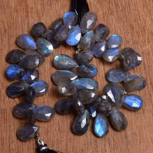 Perles de Labradorite bleue naturelle de qualité AAA en forme de poire à facettes pour la fabrication de bijoux semi-précieuse - Product Image 4