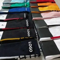 Chaussettes de sport unisexe classiques épaisses de haute qualité pour la course, le basketball et le football, avec semelle coussinée en tissu éponge