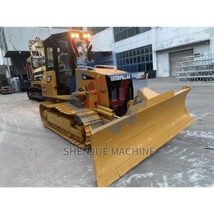 Excavadora de cadenas Caterpillar D5K americana usada en excelentes condiciones con motor original y motor de 9408 kg en excelente estado a la venta - Product Image 2