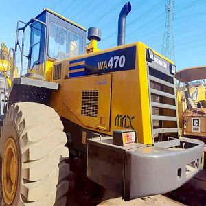 Chargeuse sur pneus lourde de 7 tonnes, best-seller parmi les chargeuses sur pneus d'occasion Komatsu WA470 - Product Image 2