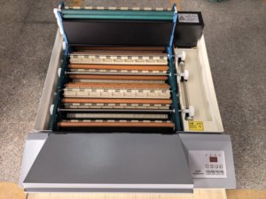 HUATEC HDL-P17B Processeur automatique de films radiologiques Garantie 1 an Taille de film minimale 60*100mm Max. 430*2000mm - Product Image 2