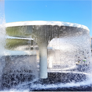 Fontaine contemporaine extérieure en PVC, colonne aquatique pour la décoration paysagère urbaine - Product Image 3