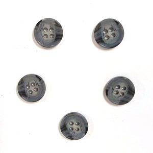 Bottoni in Urea a Quattro Fori di Alta Qualità, Lussuosi e alla Moda con Logo Personalizzato per Abbigliamento e Cappotti - Product Image 2