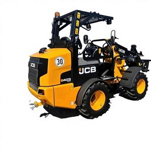 Chargeuse sur pneus JCB 403 Plus, capacité de la benne de 1,0 m, chargeuse à direction à glissement avant, boîte de vitesses hydraulique Eaton, haute efficacité, 43 kW - Product Image 1