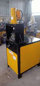 गैल्वेनाइज्ड स्टील पाइप के लिए उच्च गति हाइड्रोलिक नोचिंग मशीन 90 डिग्री कोण बनाने वाली वर्ग ट्यूब पंचिंग इकाई - Product Image 5