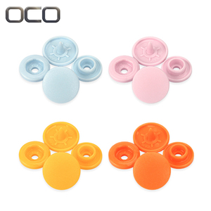 Boutons en plastique faits sur commande de bouton pression simple coloré en gros d'usine - Product Image 3
