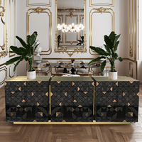 Credenze Moderne di Lusso Australiane per Cucina, con Design Triangolare e Finitura in Ottone Spazzolato, a Doppio Lato per lo Stoccaggio