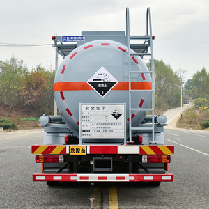 Factory Direct 19 Party Liberation 8x4 Transmisión manual Camión cisterna corrosivo Nueva condición para precio preferido químico - Product Image 6