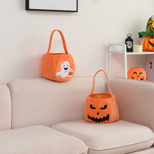 Bolsa de Halloween para dulces con asa, cesta reutilizable de calabaza para dulces, cubo de Halloween, bolsa de dulces, cubo de terciopelo plegable y bonito - Product Image 2
