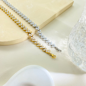 Gioielli di Lusso all'Ingrosso, <span class=keywords><strong>Bracciale</strong></span> in Acciaio Inossidabile Placcato Oro con Perle Rotonde Incastonate e Design Triangolare per Donne - Product Image 4