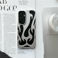 Nouveau motif de flamme creuse givrée placage étui de protection antichoc pour Samsung S24 S25 Ultra accessoires de téléphone en gros
