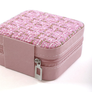 Étui de rangement portable en velours de haute qualité avec fermeture éclair, motif tissé, organisateur pour colliers et boucles d'oreilles pour femmes, idéal pour les voyages - Product Image 4