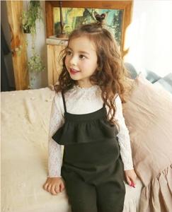 Nouveaux pantalons capri premium pour femmes, coupe bell bottom, style commando - Product Image 2