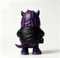 Figurine personnalisée en PVC et ABS, motif démon cool à rayures violettes, moulée, fabriquée en Chine, OEM pour la vente en gros aux marques