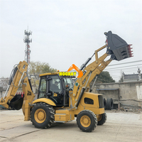 Chargeuse-pelleteuse sur pneus d'occasion JCB 3CX avec moteur, roulement, pompe, boîte de vitesses, haute efficacité, puissance 37/42 kW au Royaume-Uni