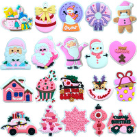 Nouveau rose PVC noël dessin animé sabot chaussure boucle breloques chaussures personnalisées breloques bricolage accessoires enfants Bracelet pour cadeaux de noël