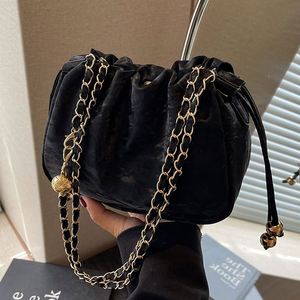 Bolso Pequeño de Moda para Chicas, Bolso Bandolera de Piel Sintética con Cordón, Bolso de Hombro con Cadena Elegante - Product Image 2