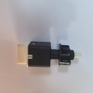 Interruptor de Luz de Freno para Suzuki Alto, 3774075H21 3774075H20 4710279, Pieza de Repuesto de Plástico, Nueva - Product Image 5