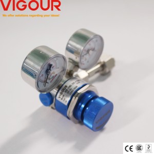 को2 आर्गन और एसिलीन गैस के लिए हल्के पीतल और सिलेंडर दबाव नियामक - Product Image 2