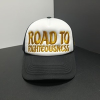 Gorra de Camionero de Malla de Cinco Paneles con Diseño de Personaje, Bicolor, Logotipo Bordado Personalizable, Transpirable y Cómoda, Estilo Y2K, Directo de Fábrica