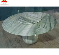 Table à manger et table basse en marbre vert irlandais poli au design moderne avec texture onyx pour salon de villa