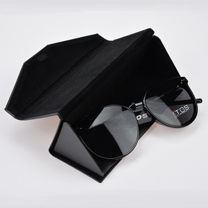 Ivyt13824 — etui de lunettes triangulaire, lot de étuis à lunettes avec logo personnalisé, vente en gros - Product Image 3