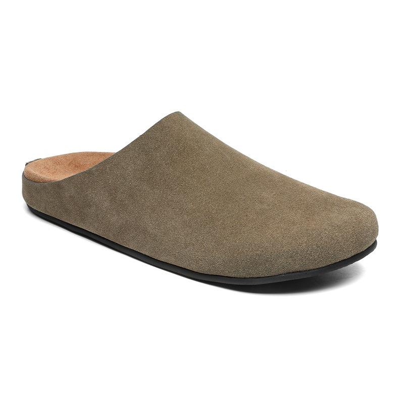 สีเขียว