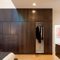 Armoire moderne modulaire à double porte coulissante en bois, étagères réglables, design gain de place, pliable, assemblage DIY pour chambre d'hôtel