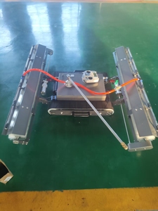 Robot de nettoyage solaire <span class=keywords><strong>pour</strong></span> toitures, pulvérisation automatique d'eau, élimination de la poussière, respectueux de l'environnement, dispositif d'entretien des fenêtres en verre extérieures - Product Image 2