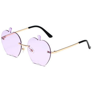 Lunettes <span class=keywords><strong>de</strong></span> soleil tendance sans monture pour femme, style vintage fantaisie, protection UV400 polarisée, pour fêtes et raves, logo personnalisé, vente en gros - Product Image 2