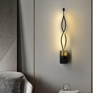 Applique murale LED moderne 16W pour la décoration intérieure de la <span class=keywords><strong>maison</strong></span> en aluminium standard de l'UE en forme de vague avec télécommande lumière de <span class=keywords><strong>guirlande</strong></span> de vacances - Product Image 6