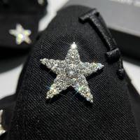 Gorra de béisbol de 5 paneles con diamantes de imitación, diseño de estrella personalizado, visera de gamuza, cierre a presión, estilo deportivo, moda urbana, marca privada, venta al por mayor