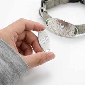 Yiwu Aceon Connettore per cinturino in acciaio inossidabile per la creazione di bracciali, con incisione alla moda, smalto verde acqua, design a serpente geometrico e targhetta medica - Product Image 2