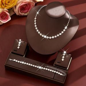 Ensemble de <span class=keywords><strong>bijoux</strong></span> pour femmes, collier, boucles d'oreilles pendantes, bracelet, strass, forme de losange, fleur, mode, trois pièces, <span class=keywords><strong>cadeau</strong></span> de la Saint-Valentin - Product Image 5