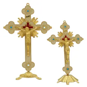 자두 금속 십자가 종교적인 예수 금속 십자가 서 있는 십자가, 장식적인 가톨릭 벽 십자가, 주문을 받아서 만들어지는 종교적인 아이콘