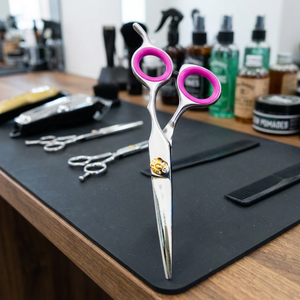 Juego de Tijeras de Peluquería Profesionales ASAP de Acero Inoxidable para Diestros, con Mango Largo y Cuchillas Afiladas, Hechas en Pakistán - Product Image 1